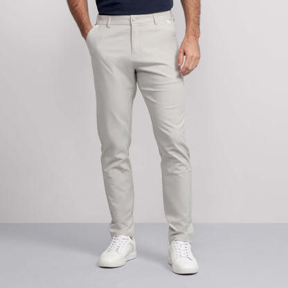 JetFlex — Pantalón Tech Slim Antiarrugas