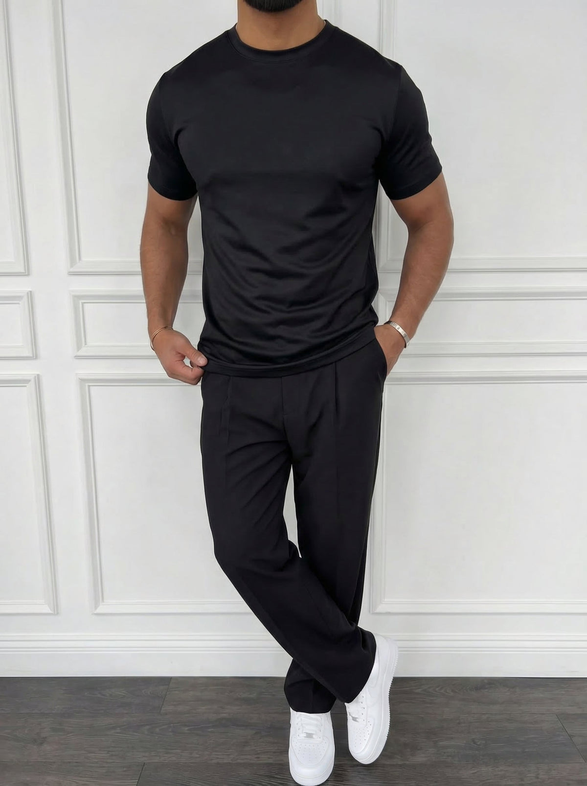 Playera Esencial Negro Jet