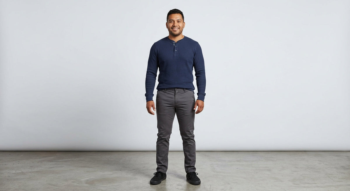 Thermal Henley azul marino modelo
